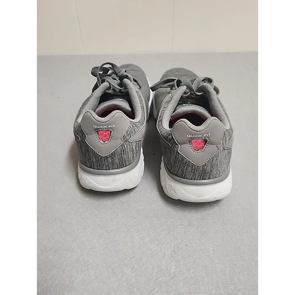 Skechers Womens Size 8 Go Run Goga Mat Grey Sneakers